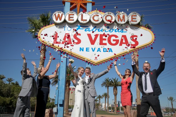 Chapel Of The Flowers Named As Top Vegas Wedding Location