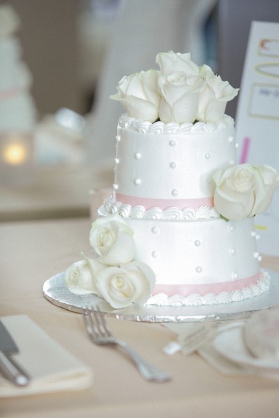 Small Wedding Cake :: Wedding Reception Packages