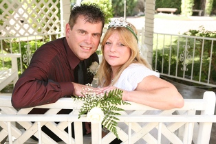 Customer Reviews from Las Vegas Wedding Chapel of the Flowers Las Vegas Wedding Ceremony at Chapel of the Flowers