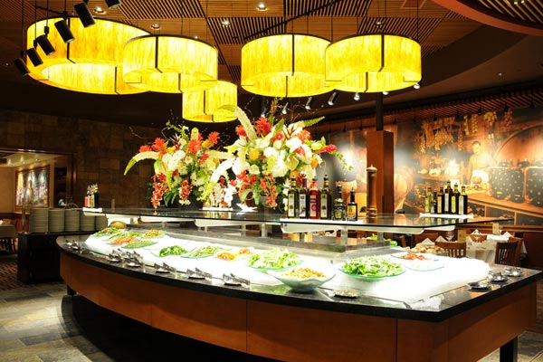 Unique Las Vegas Wedding Reception Venue | Brazilian Steakhouse Market Table