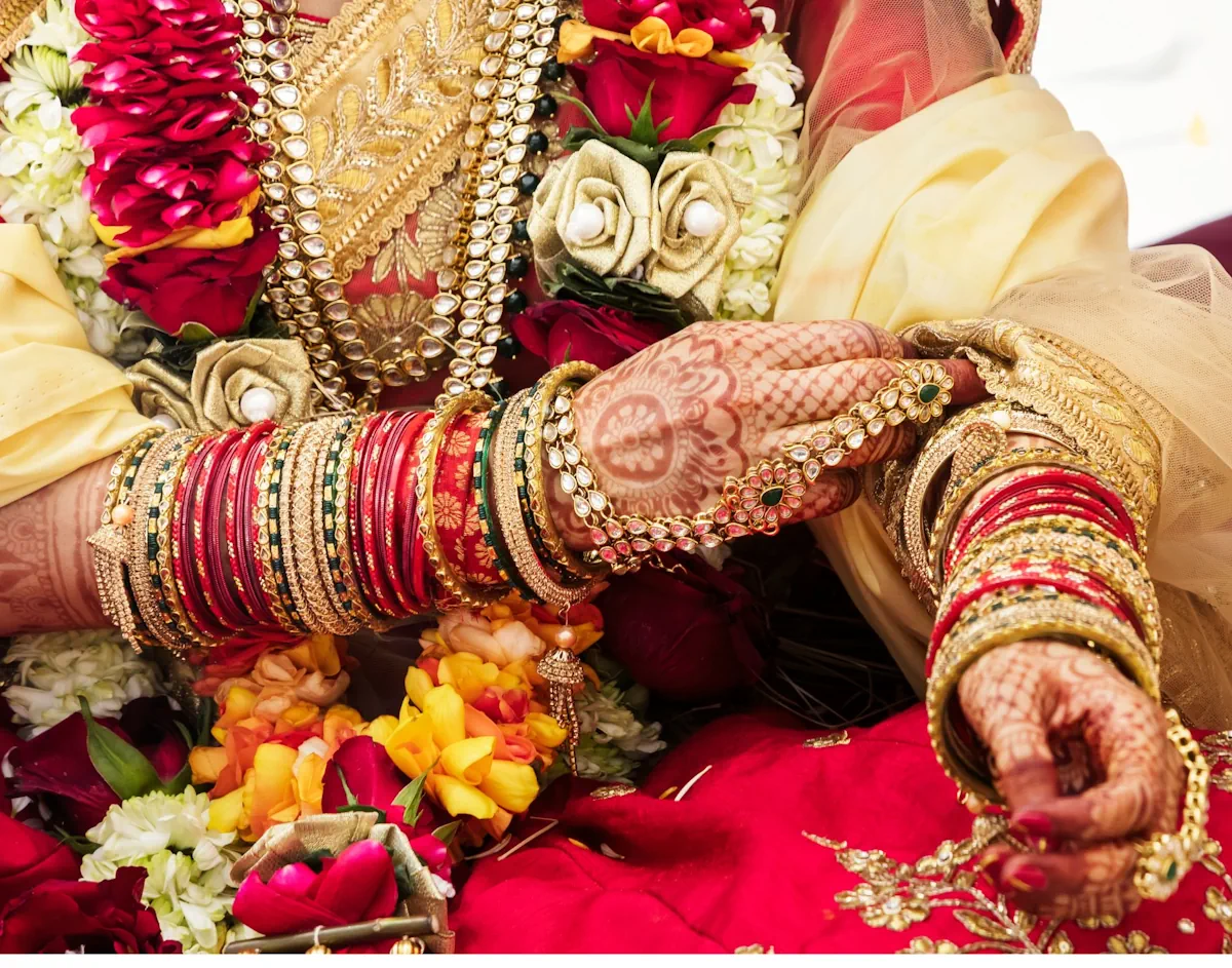 The Intricate Beauty Of The Indian Mehndi Ceremony: A Timeless Wedding ...