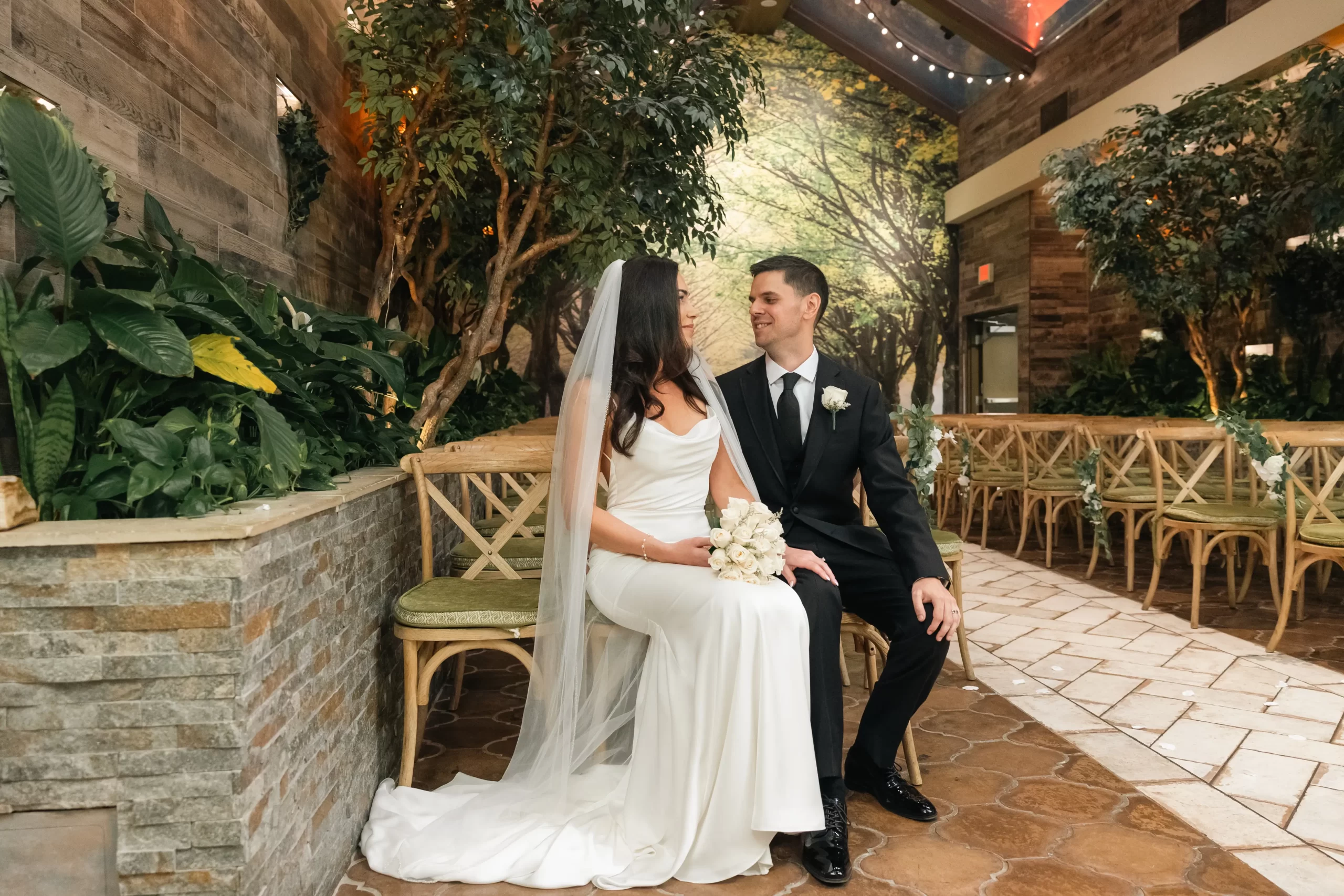 Las Vegas Garden-Themed Wedding Venue | Glass Gardens at Chapel of the Flowers